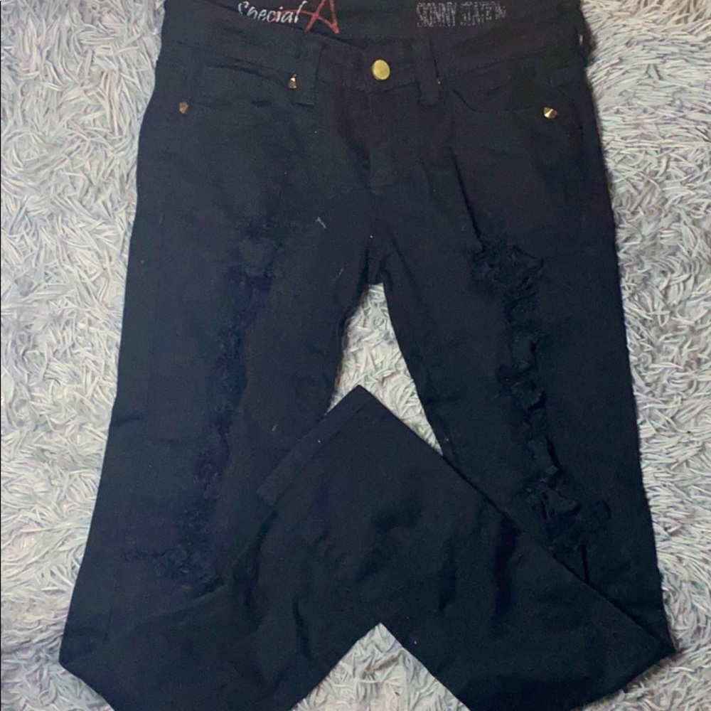 Black Ripped Skinny Jeans